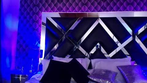 victtoria lee online show from 18, 10, 2025