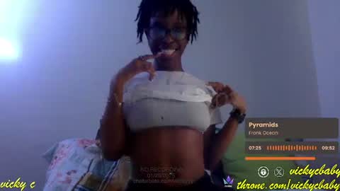 Vicky C Vicky V - Vicky C Baby Baby Vee - Schoolgurl V - V the Qween of Edging - Miss Vicky if U Nasty online show from 29, 1, 2025