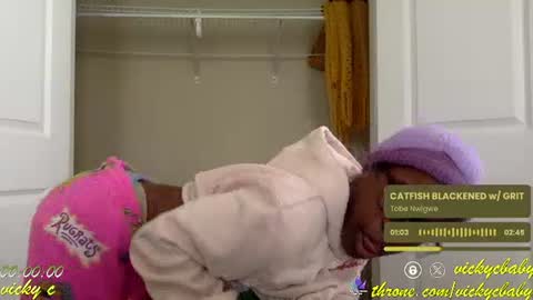 Vicky C Vicky V - Vicky C Baby Baby Vee - Schoolgurl V - V the Qween of Edging - Miss Vicky if U Nasty online show from 30, 1, 2025