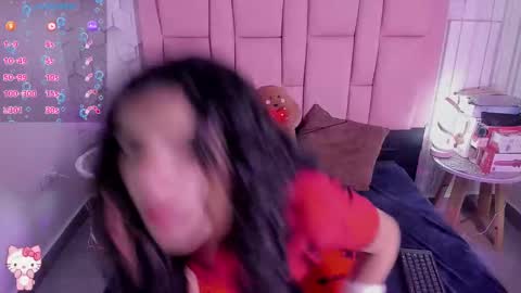 Snapshot of viiolettlopez chatting on 7, 11, 2025 Violet online show from 7, 11, 2025