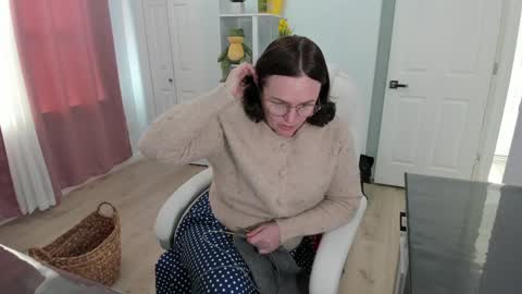 Ukrainian-woman online show from 27, 1, 2025