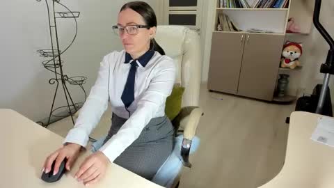 Ukrainian-woman online show from 20, 11, 2025