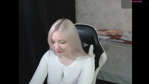 Snapshot of vikapowers chatting on 29, 3, 2026 vikapowers online show from 29, 3, 2026