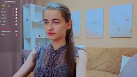 Snapshot of vikiberry chatting on 10, 9, 2025 vikiberry online show from 10, 9, 2025