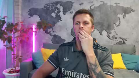 Snapshot of vikingchrisss chatting on 31, 10, 2025 vikingchrisss online show from 31, 10, 2025