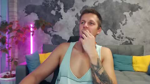 Snapshot of vikingchrisss chatting on 2, 11, 2025 vikingchrisss online show from 2, 11, 2025