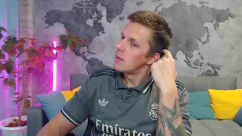 Snapshot of vikingchrisss chatting on 10, 11, 2025 vikingchrisss online show from 10, 11, 2025