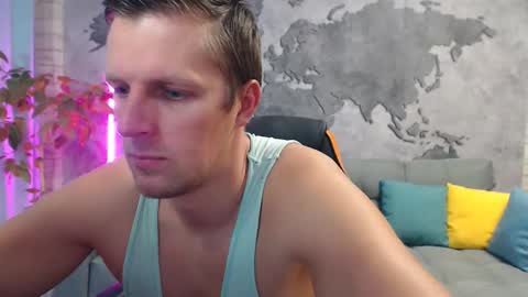 Snapshot of vikingchrisss chatting on 17, 11, 2025 vikingchrisss online show from 17, 11, 2025