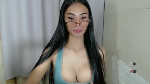 vikkylustfull online show from 27, 2, 2025