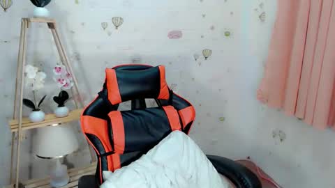 vikkylustfull online show from 25, 10, 2025