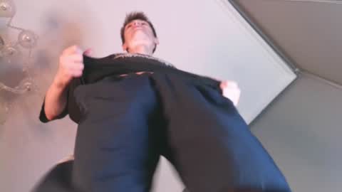 Snapshot of viksons chatting on 5, 2, 2025 Max online show from 5, 2, 2025