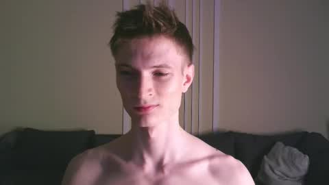 Snapshot of viksons chatting on 26, 9, 2025 Max online show from 26, 9, 2025