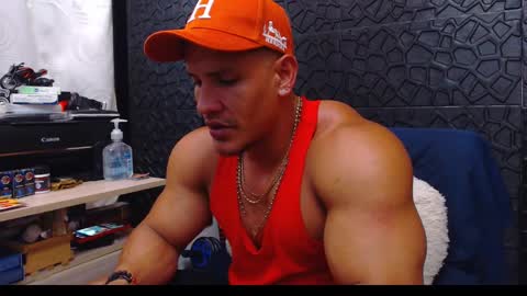 Viktor Herrera online show from 26, 12, 2024