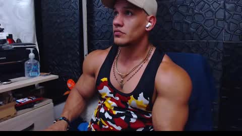 Viktor Herrera online show from 28, 12, 2024