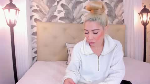 Viktoria online show from 4, 1, 2025