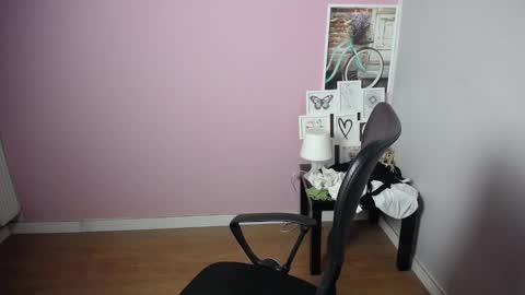 Snapshot of viktoria_lovely chatting on 27, 12, 2024 viktoria_lovely online show from 27, 12, 2024