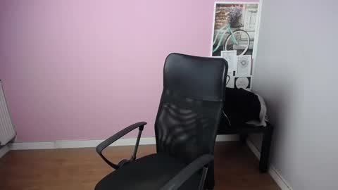 Snapshot of viktoria_lovely chatting on 11, 2, 2025 viktoria_lovely online show from 11, 2, 2025