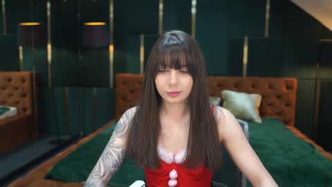 Alisa online show from 17, 12, 2024
