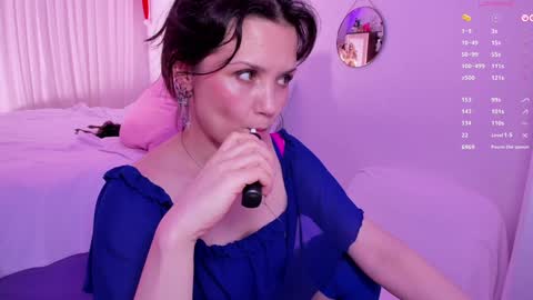 viktoriakiss online show from 28, 1, 2025