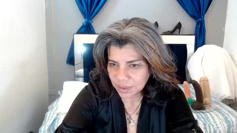VIKY ADAMS online show from 29, 1, 2025