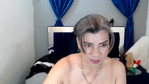 VIKY ADAMS online show from 2, 2, 2025