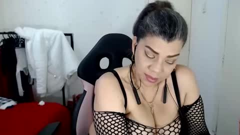 VIKY ADAMS online show from 12, 3, 2025