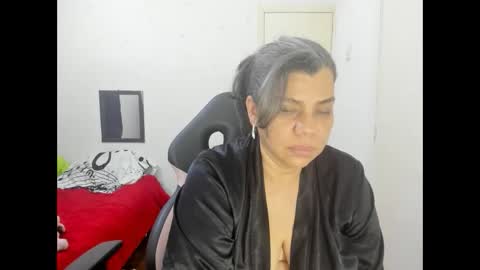 VIKY ADAMS online show from 5, 10, 2025