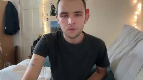 Snapshot of vince62000 chatting on 30, 10, 2025 vince online show from 30, 10, 2025