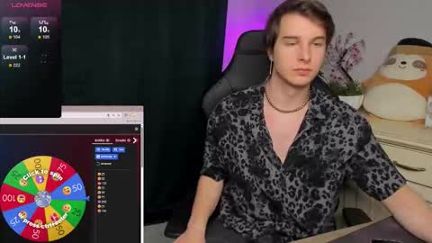 Vincent Strong online show from 19, 11, 2025