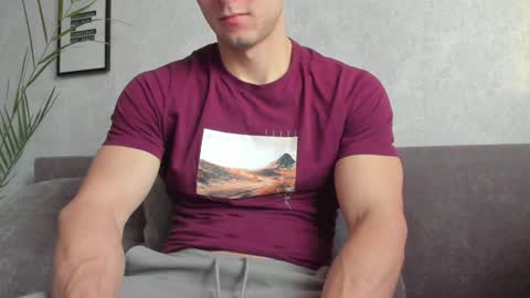 Vincent.  uncut 18cm online show from 1, 1, 2025