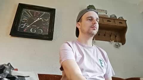 Snapshot of vincentbb1 chatting on 22, 12, 2025 Vincent online show from 22, 12, 2025