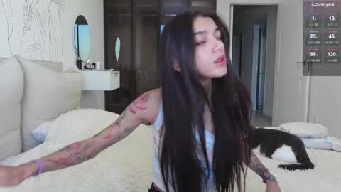 vinkitinkii online show from 6, 1, 2026