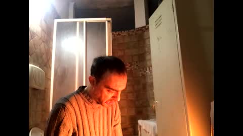 Snapshot of vinmin90 chatting on 2, 1, 2025 Zenith online show from 2, 1, 2025