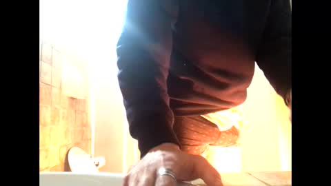 Snapshot of vinmin90 chatting on 7, 1, 2025 Zenith online show from 7, 1, 2025