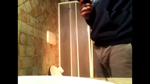 Snapshot of vinmin90 chatting on 8, 1, 2025 Zenith online show from 8, 1, 2025