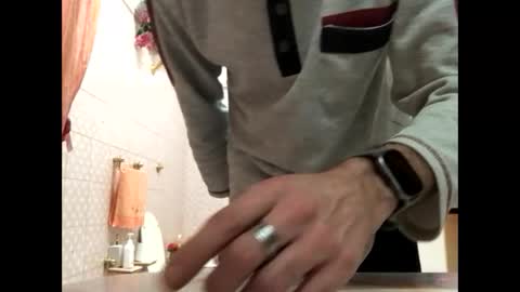 Snapshot of vinmin90 chatting on 29, 1, 2025 Zenith online show from 29, 1, 2025