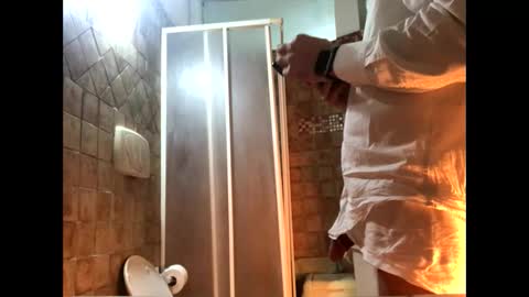 Snapshot of vinmin90 chatting on 14, 9, 2025 Zenith online show from 14, 9, 2025