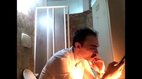 Snapshot of vinmin90 chatting on 28, 9, 2025 Zenith online show from 28, 9, 2025