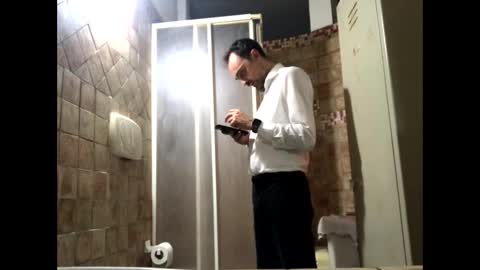 Snapshot of vinmin90 chatting on 26, 10, 2025 Zenith online show from 26, 10, 2025