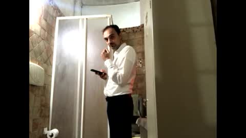 Snapshot of vinmin90 chatting on 2, 11, 2025 Zenith online show from 2, 11, 2025