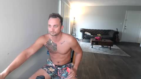 Snapshot of vinny_fuxgood chatting on 30, 10, 2025 Vinny online show from 30, 10, 2025