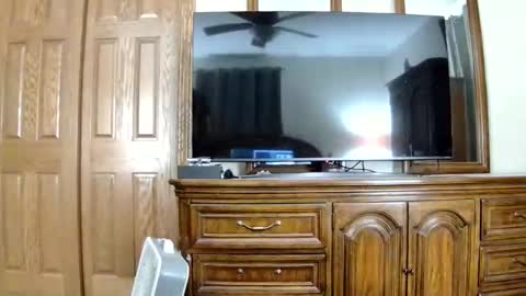 Snapshot of vinvan chatting on 19, 2, 2025 Clint online show from 19, 2, 2025