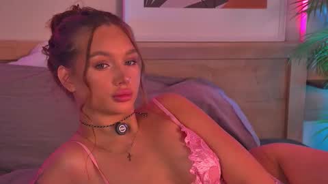 violaflirt online show from 24, 10, 2025