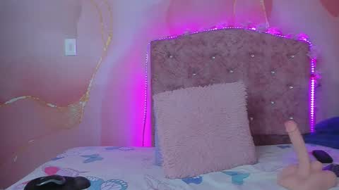 violet__taylor_ online show from 23, 10, 2025