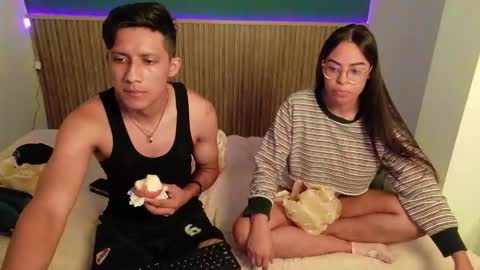 violet_and_dylan online show from 14, 12, 2025