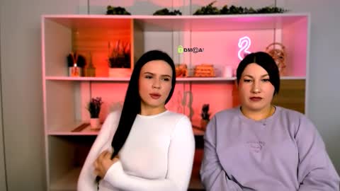 violet_moxi online show from 3, 12, 2025