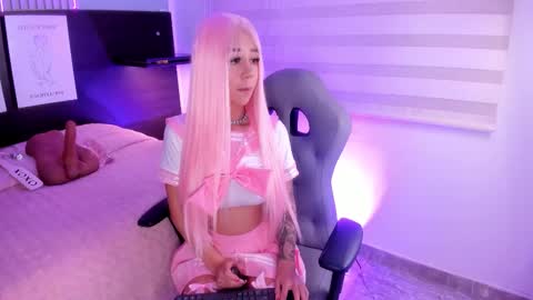 Snapshot of violet_spencer chatting on 18, 2, 2026 Violeta online show from 18, 2, 2026