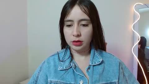violet_tay1 online show from 20, 9, 2025