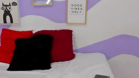 Snapshot of violeta_1404 chatting on 25, 10, 2025 violeta_1404 online show from 25, 10, 2025