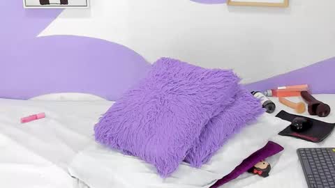 Snapshot of violeta_1404 chatting on 6, 11, 2025 violeta_1404 online show from 6, 11, 2025